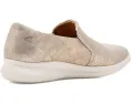 Повседневные туфли Clarks Lynell Sky с клиновидным каблуком и застежкой-молнией