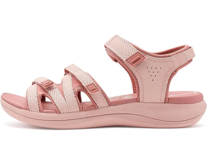 Сандалии Clarks Mira Madi с тремя ремешками и стелькой Cushion Soft
