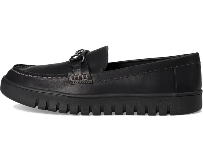 Лоферы Journee Collection Kaya с металлической деталью и круглым носком