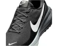 Nike Revolution 8 с мягкой амортизацией для начинающих бегунов
