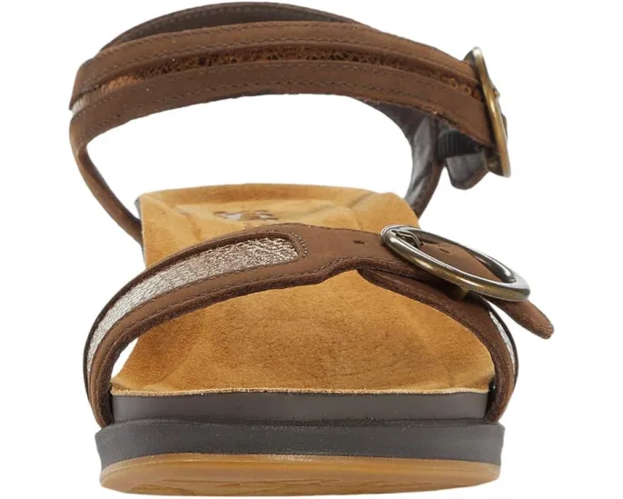 Босоножки SAS Seight на низком клиновидном каблуке с открытым носком и удобной стелькой