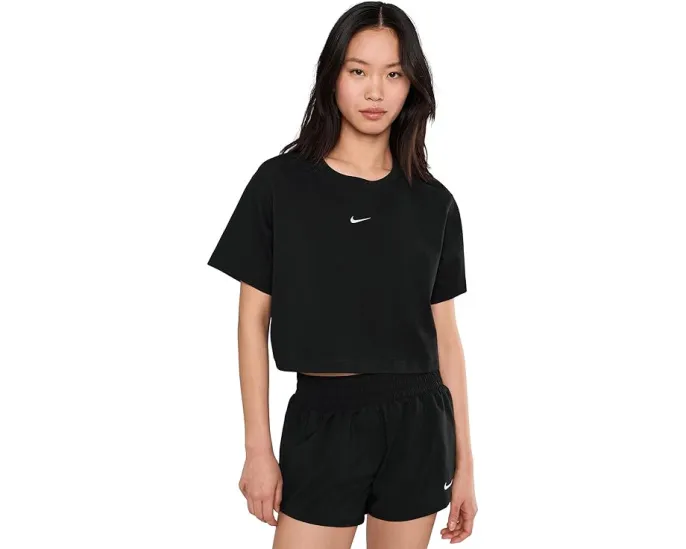 Кроп футболка Nike Sportswear Classic с коротким рукавом