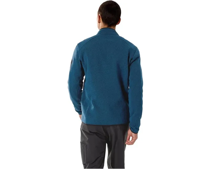 Arc'teryx кардиган Covert из переработанного полиэстера с воротником стойкой