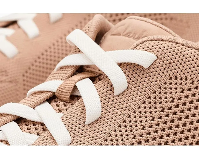 Кроссовки Clarks Nalle Walk с дышащим верхом из трикотажа и стелькой Contour Cushion