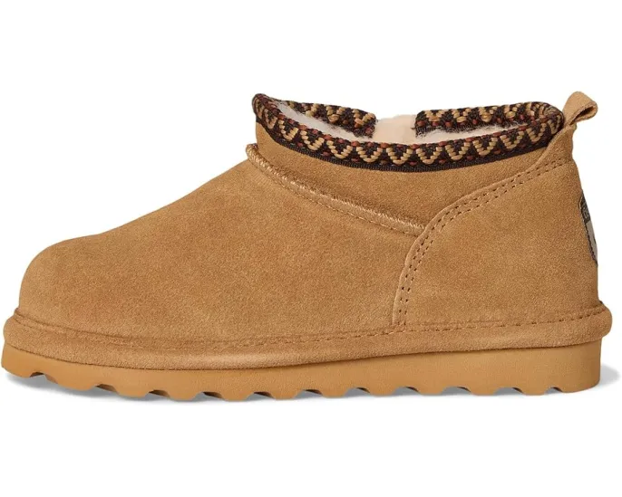 Детские короткие сапожки Bearpaw Kids Super Shorty Deco с защитой Bearcoat