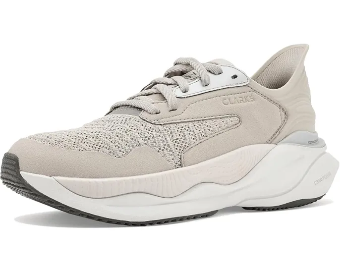 Кроссовки Clarks Pace с технологией C360 EVA и тканевым верхом для максимального комфорта