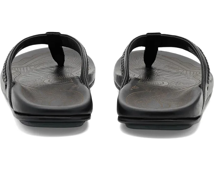 Кожаные сандалии Mea Ola Mano с ремешками и детальной проработкой OluKai