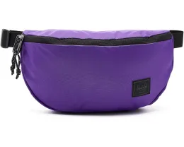 Поясная сумка Herschel Supply Co. Kaine из переработанного полиэстера с регулируемым ремнем