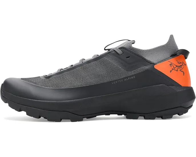 Кроссовки Vertex Alpine с цельным мыском и подошвой Vibram MegaGrip