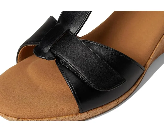 Босоножки Rockport Blanca на платформе с T-образной перемычкой и застежкой велкро