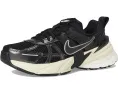 Кроссовки Nike V2K Run в ретро-стиле с массивной подошвой