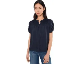 Блуза Diego от Paige из экоматового атласа с V-образным вырезом