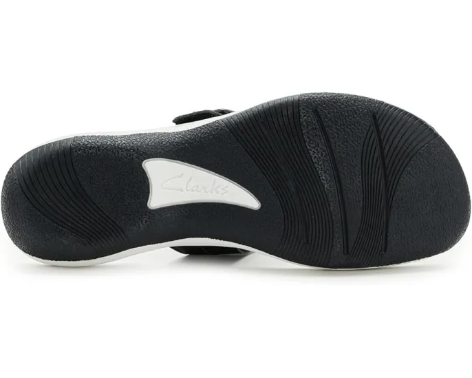 Сланцы Breeze Cove Clarks с технологией Cloudsteppers и стелькой Cushion Soft