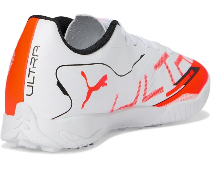 Бутсы Puma Ultra 5 Play для тренировок на искусственном газоне с низкопрофильной подошвой