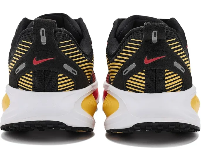 Беговые кроссовки Nike Kids Vomero 18 с пеной ReactX