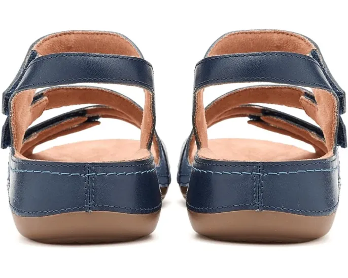 Повседневные сандалии Clarks Cecily Mix из гладкой кожи с мягкой амортизацией