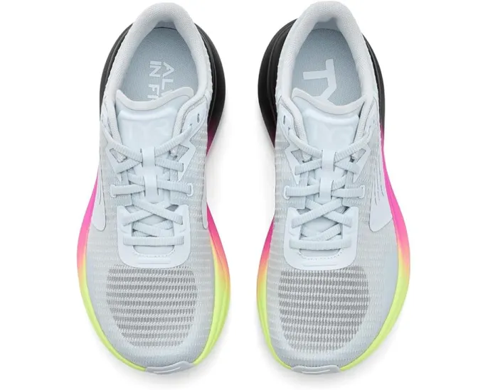 Беговые кроссовки TYR Maverick с широким носком и пеной Flighttime