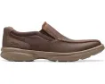 Слипоны Bradley Step от Clarks с технологией Contoured Comfort