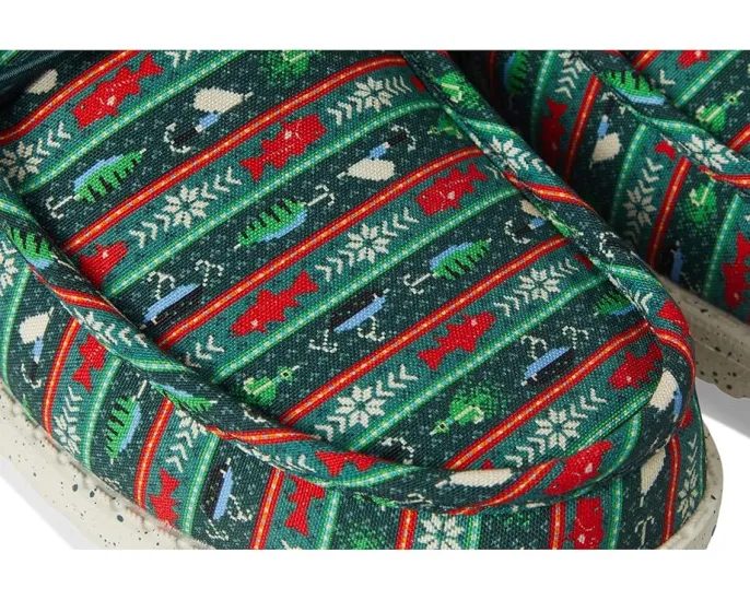 Кроссовки Hey Dude Wally Fishmas Sweater с новогодним принтом и эластичными шнурками