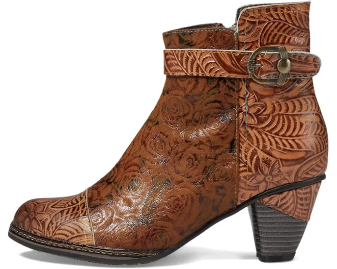 Ботильоны Antilles от L'Artiste by Spring Step с цветочным тиснением и пряжкой