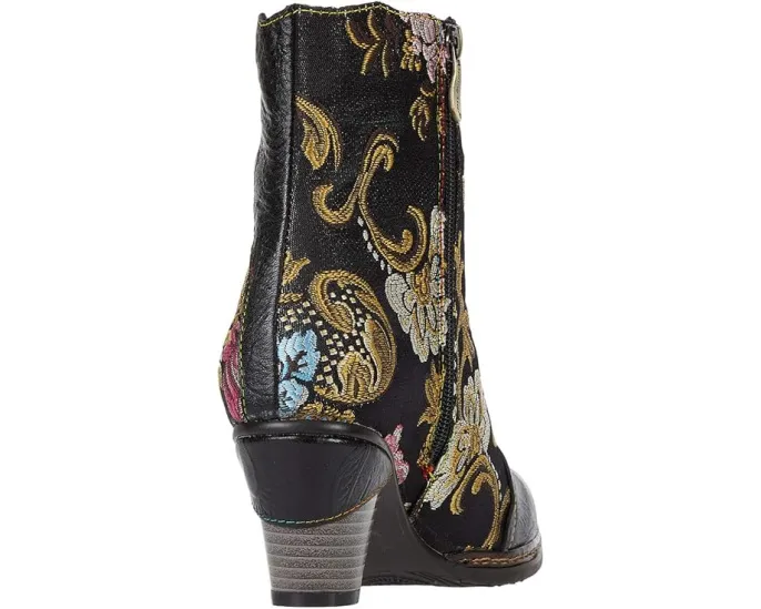 Ботильоны Siren с цветочной вышивкой и миндальным носком от L'Artiste by Spring Step