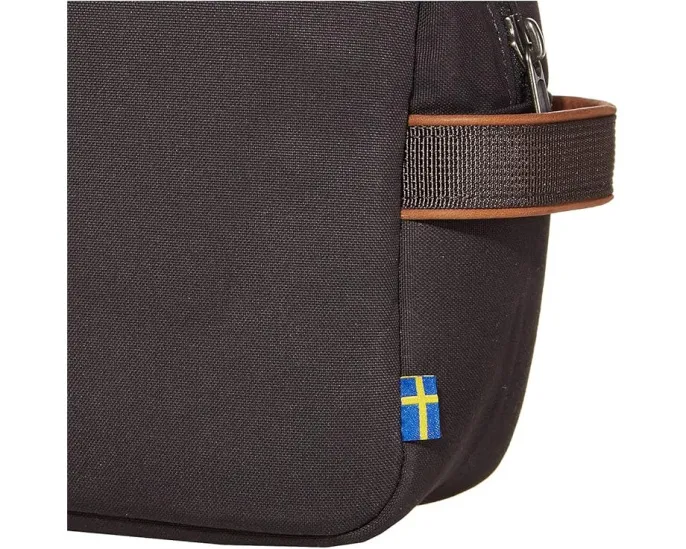 Дорожная косметичка Fjällräven Travel Toiletry Bag из материала G-1000