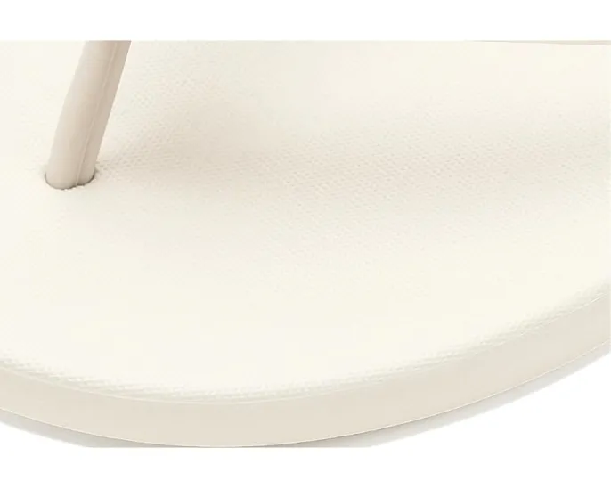 FitFlop Iqushion Textured-Strap Flip-Flops с клиновидным каблуком