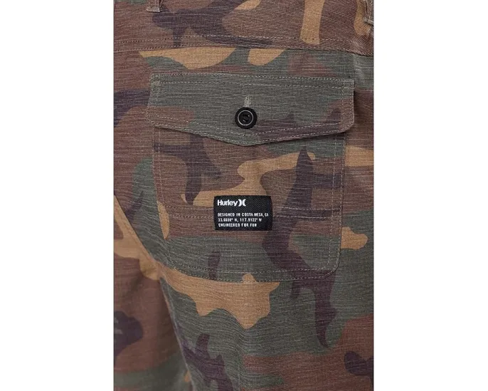 Шорты Hurley Phantom Nomad Walkshorts 19 дюймов (48 см) с камуфляжем