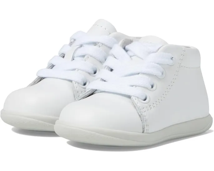 Обувь для первых шагов FootMates Angel с системой Custom Fit и поддержкой свода стопы
