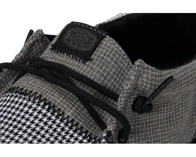 Слипоны Hey Dude Wally Tri Mix Craft с льняным верхом и круглым носком