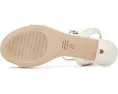 Босоножки Kellie Sandals 50 Stuart Weitzman на каблуке 5 см кремового цвета