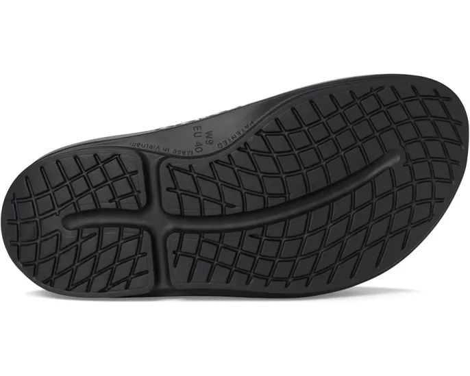 Сланцы OOFOS OOmega OOahh Slide с технологией OOfoam