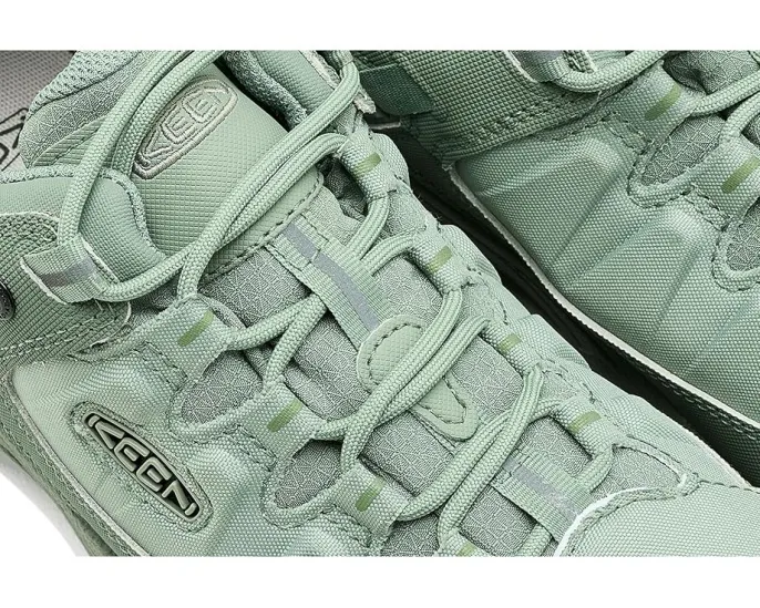 Водонепроницаемые треккинговые кроссовки KEEN Targhee EXP с мембраной KEEN.DRY и подошвой ALL-TERRAIN