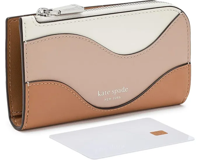 Женский кошелек Devin Wavy Leather Small Bifold от Kate Spade New York