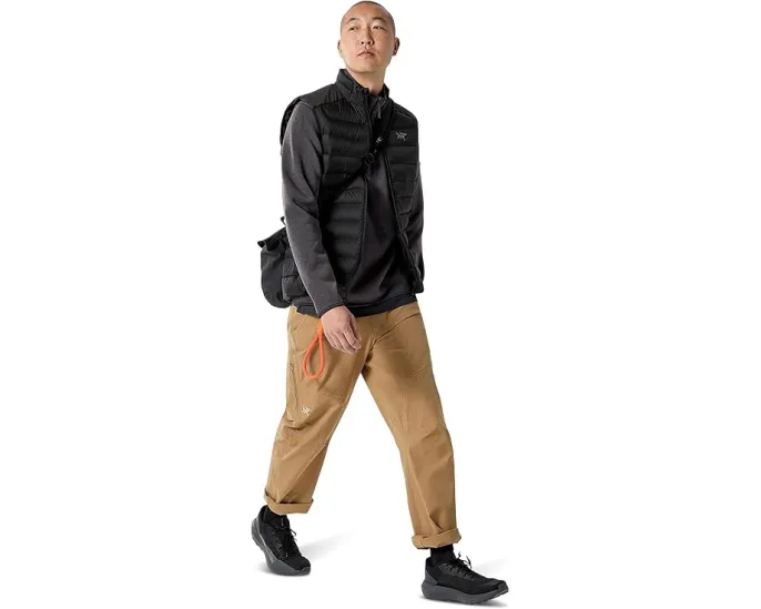 Кардиган Arc'teryx Covert 1/2 Zip с капюшоном
