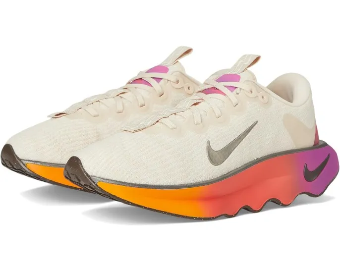 Кроссовки Nike Motiva Special Edition для ходьбы с максимальной амортизацией