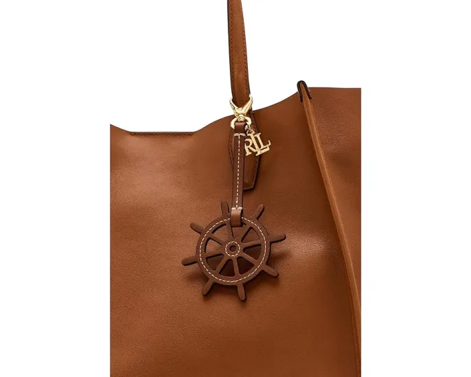 Кожаный шарм Lauren Ralph Lauren в виде штурвала с логотипом