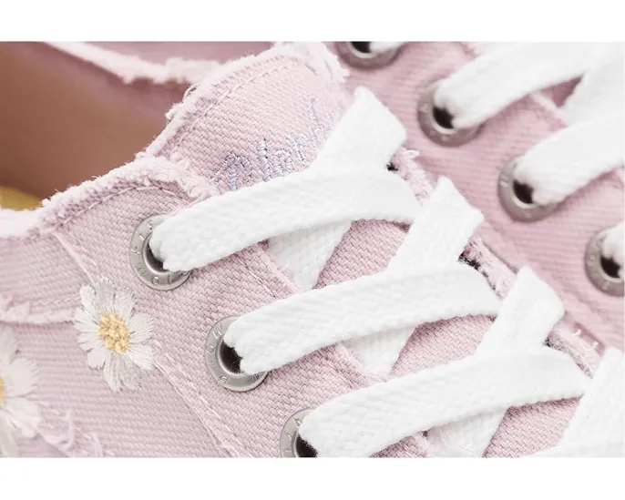 Кроссовки Blowfish Malibu Sadie-Sun 8 на платформе с вышитыми маргаритками