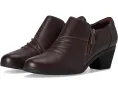 Туфли Clarks Emily 2 Braley с миндалевидным носком и молнией