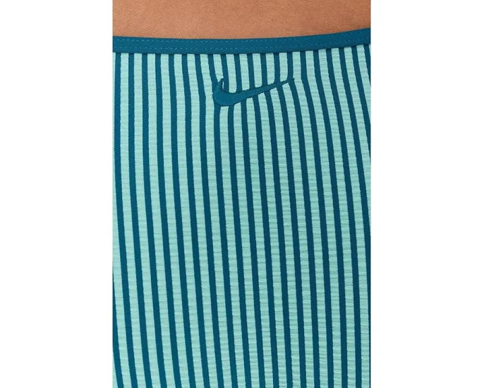 Трусики Nike Ripple Texture Hipster с полосатой текстурой