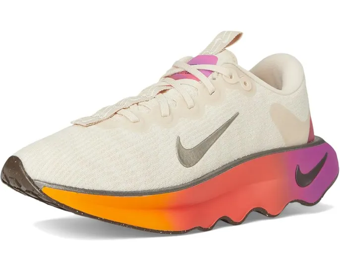 Кроссовки Nike Motiva Special Edition для ходьбы с максимальной амортизацией