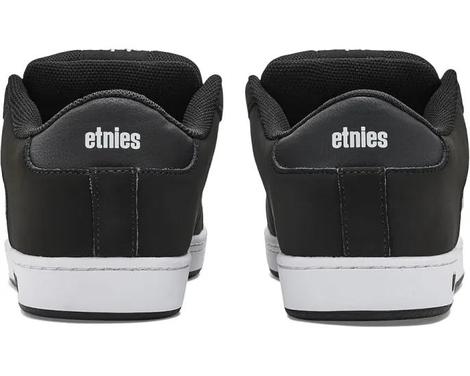 Кроссовки etnies Kingpin 2k из премиальной замши с усиленной подошвой