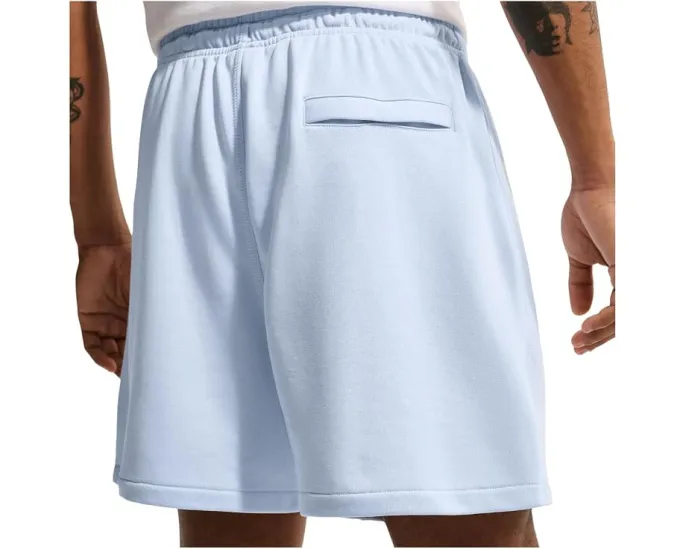 Nike Club French Terry Flow шорты свободного кроя с эластичным поясом