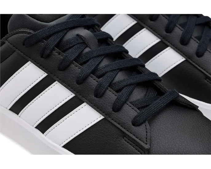 Кроссовки adidas Grand Court 3.0 с классическим дизайном