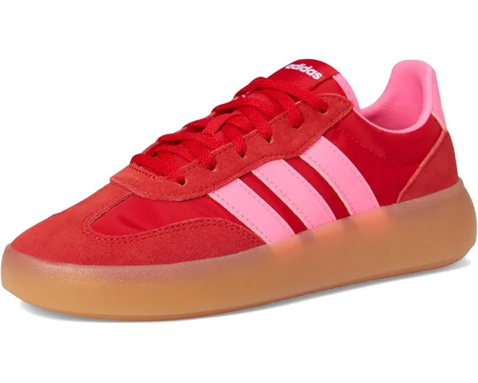 Кроссовки Barreda Decode для подростков от adidas с верхом из нейлона и замши