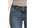 Джинсы женские Superlow Flare Levi с посадкой на бёдрах