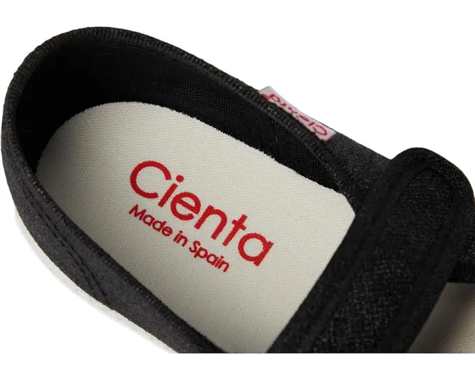 Детские туфельки Cienta Kids 56013 в стиле Мэри Джейн с блестками