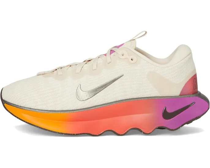 Кроссовки Nike Motiva Special Edition для ходьбы с максимальной амортизацией