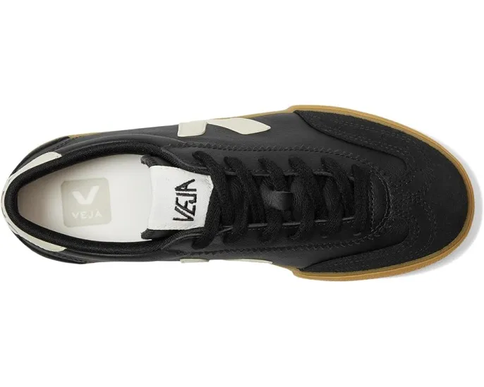 Кроссовки VEJA Volley из органического хлопка с замшей и кожей