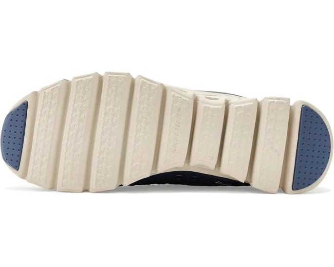 SKECHERS Glide-Step At Ease Cozy Fit с технологией Hands Free Slip Ins и память формы